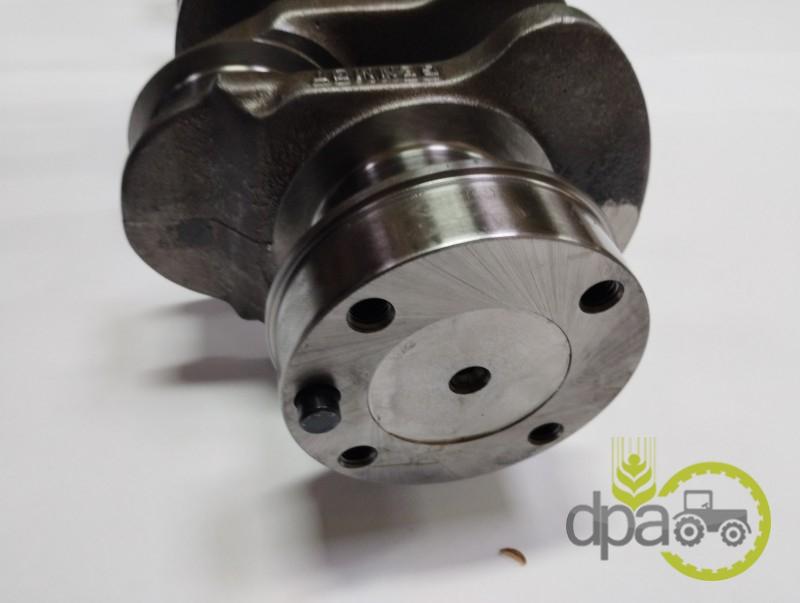Arbore motor John Deere RE54883