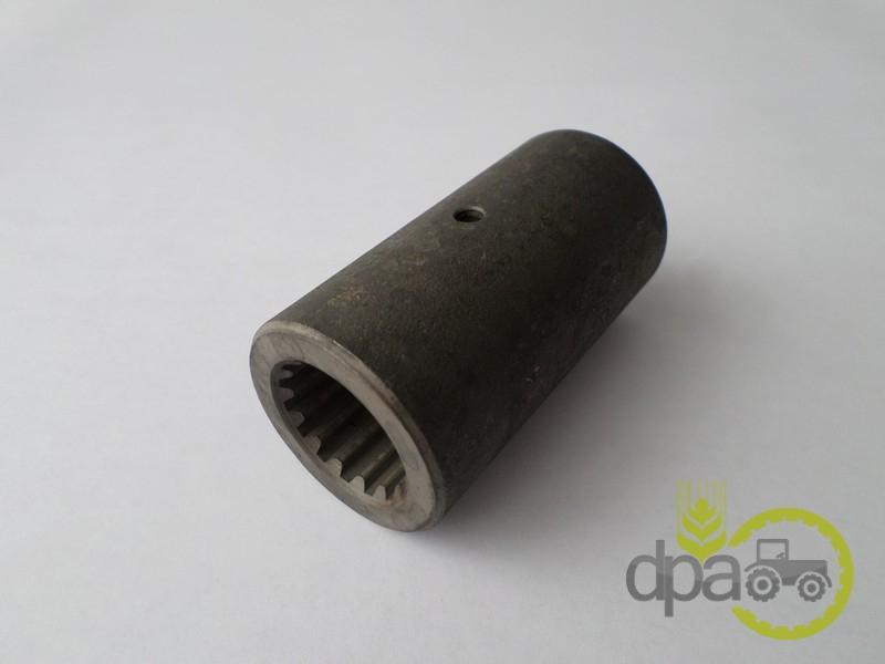 Bucsa cuplare 4x4 Massey Ferguson 1824119M2