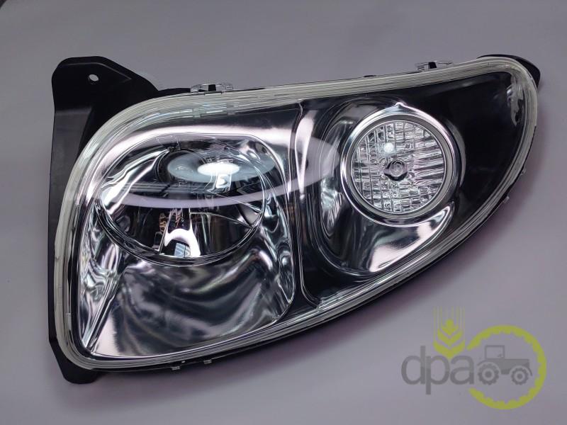 Far dreapta New Holland 82029729